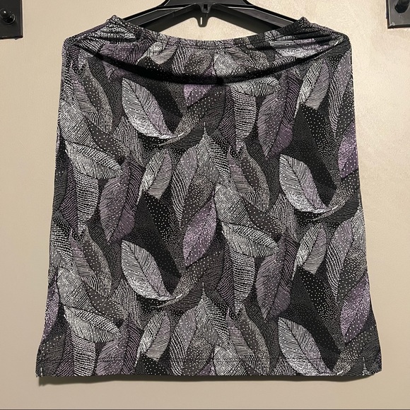 BcbgMaxAzria Slip Skirt Leaf feather black grey purple - Picture 1 of 3